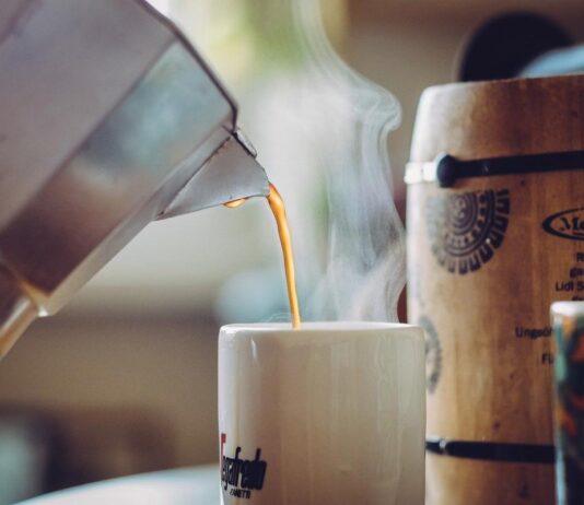 Caffettiera napoletana o moka? Caffettiera napoletana o moka