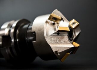 Produzione di utensili: servizi essenziali dell’azienda produzione utensili speciali